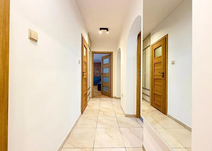 Rynek For 8 People By Bookinghost Apartman *