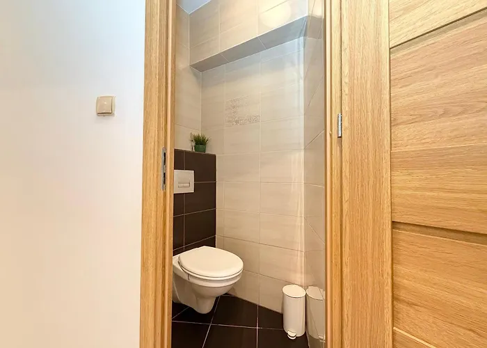 Rynek For 8 People By Bookinghost