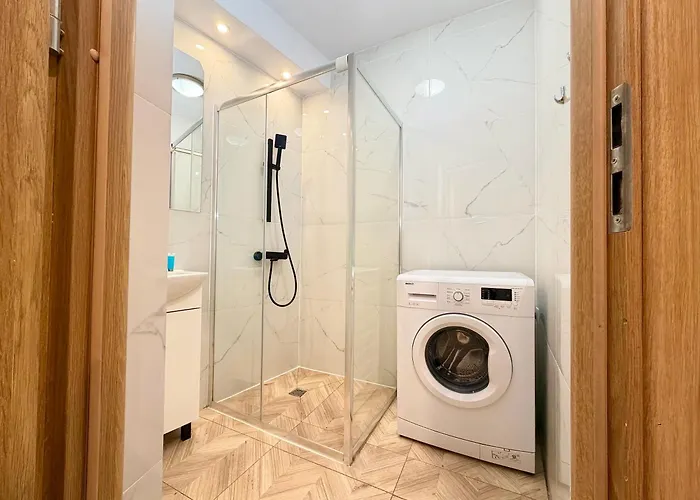 Rynek For 8 People By Bookinghost Wrocław